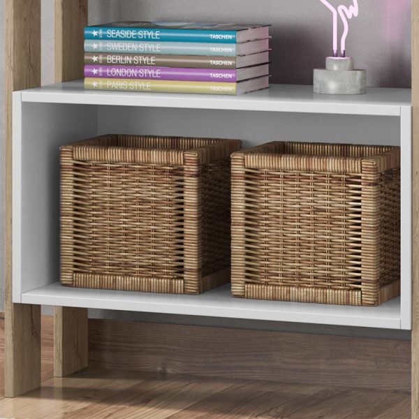 La estantería Fortaleza con diseño moderno se adapta a todos los espacios del hogar optimizando la organización